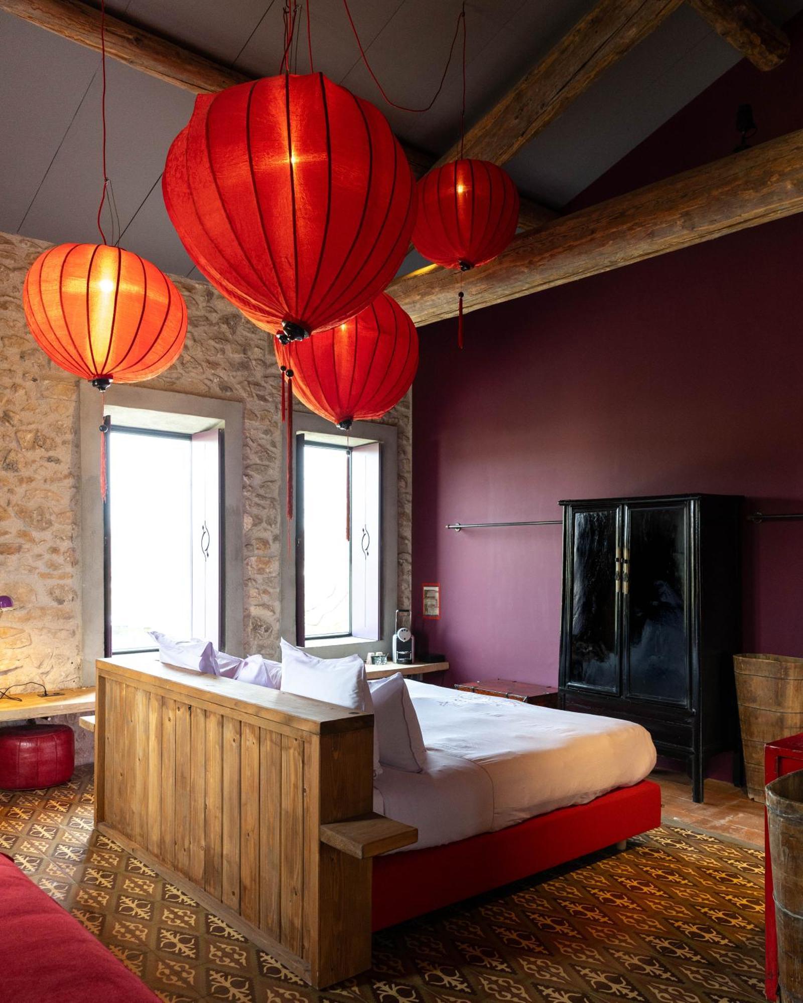 Village Castigno - Wine Hotel & Resort Assignan Exteriör bild