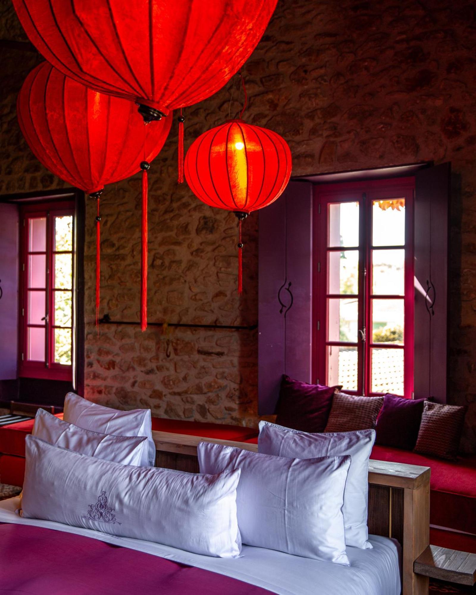 Village Castigno - Wine Hotel & Resort Assignan Exteriör bild