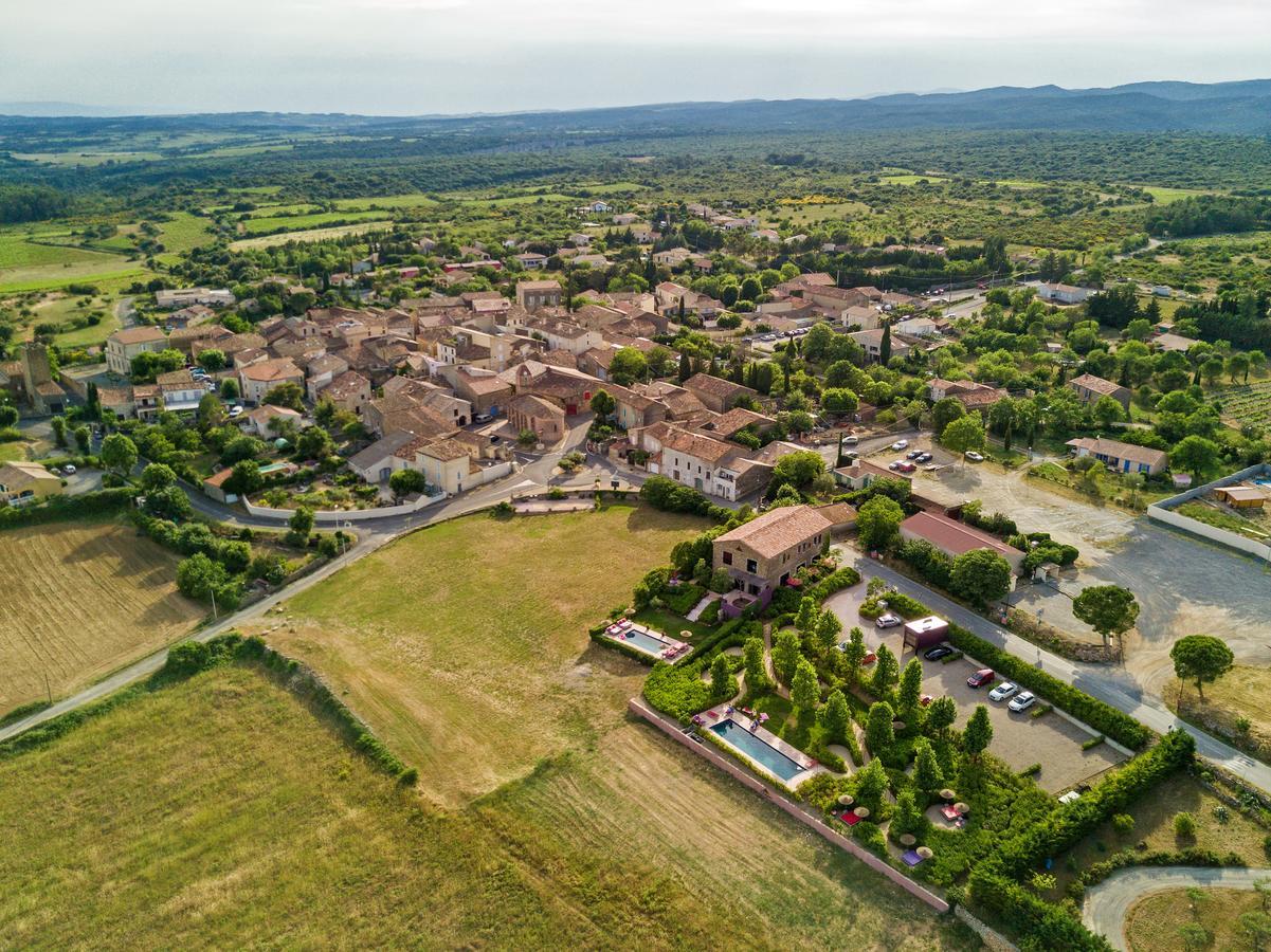 Village Castigno - Wine Hotel & Resort Assignan Exteriör bild